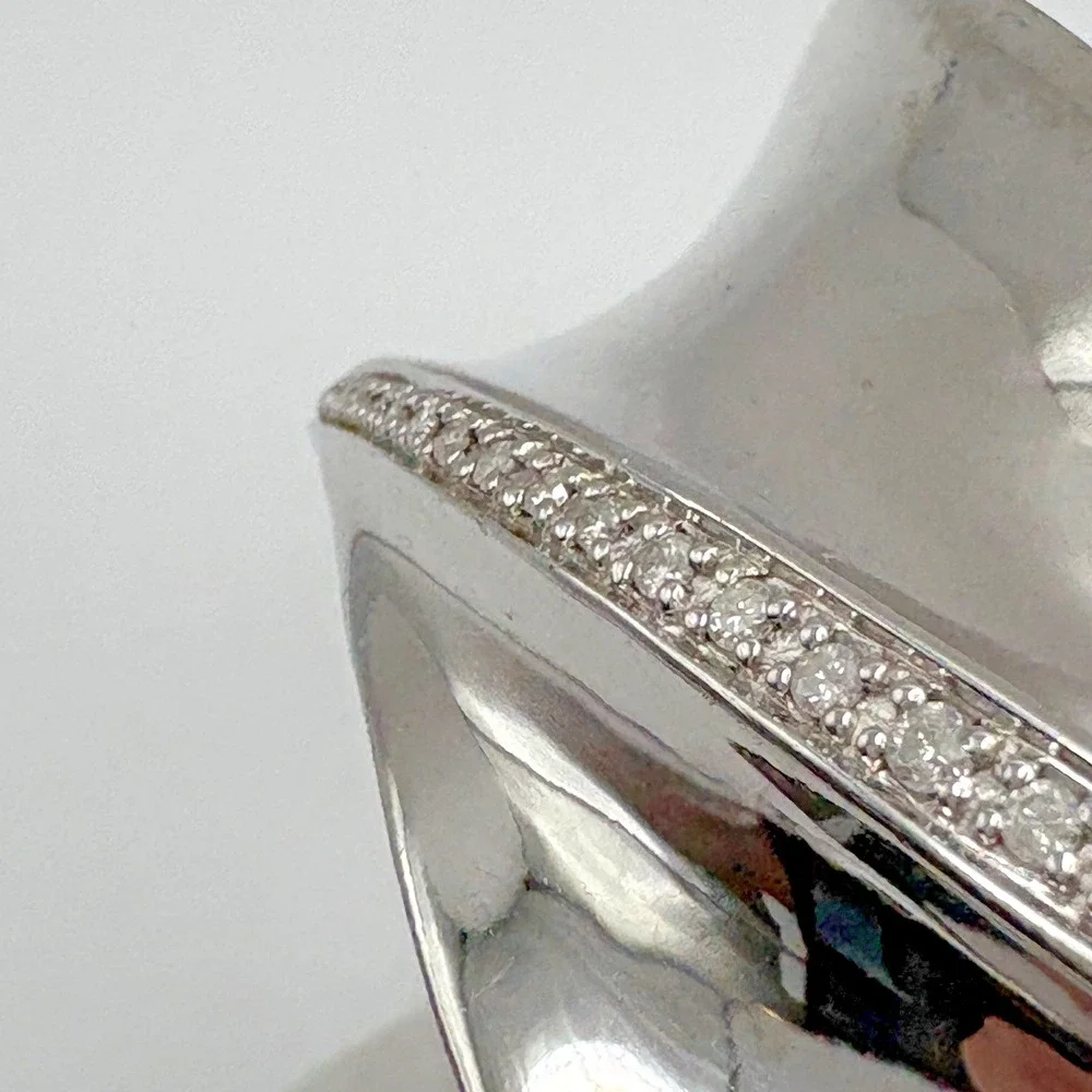 Alwand Vahan alwand vahan